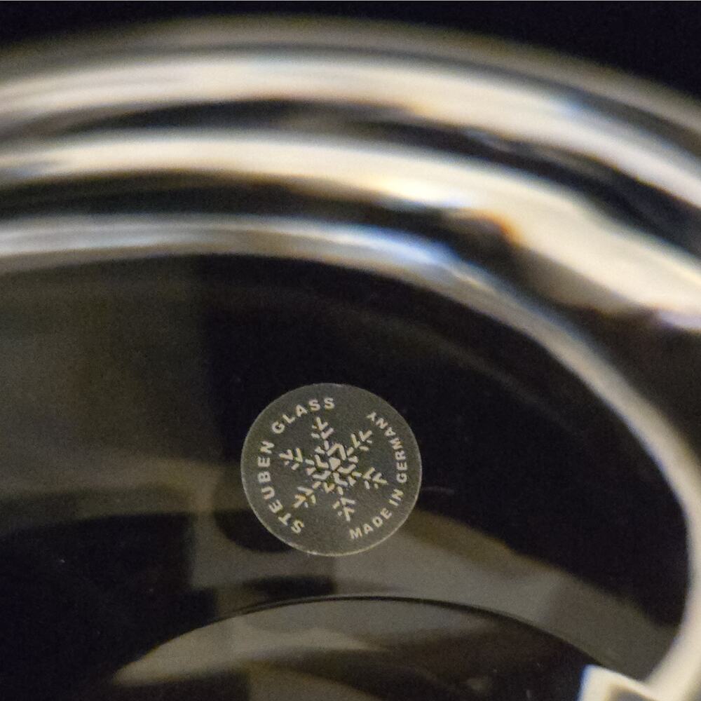 Steuben Glass Ted Muehling Convex Seed Pod Bowl Clear Crystal Signed New In Box - Picture 3 of 4